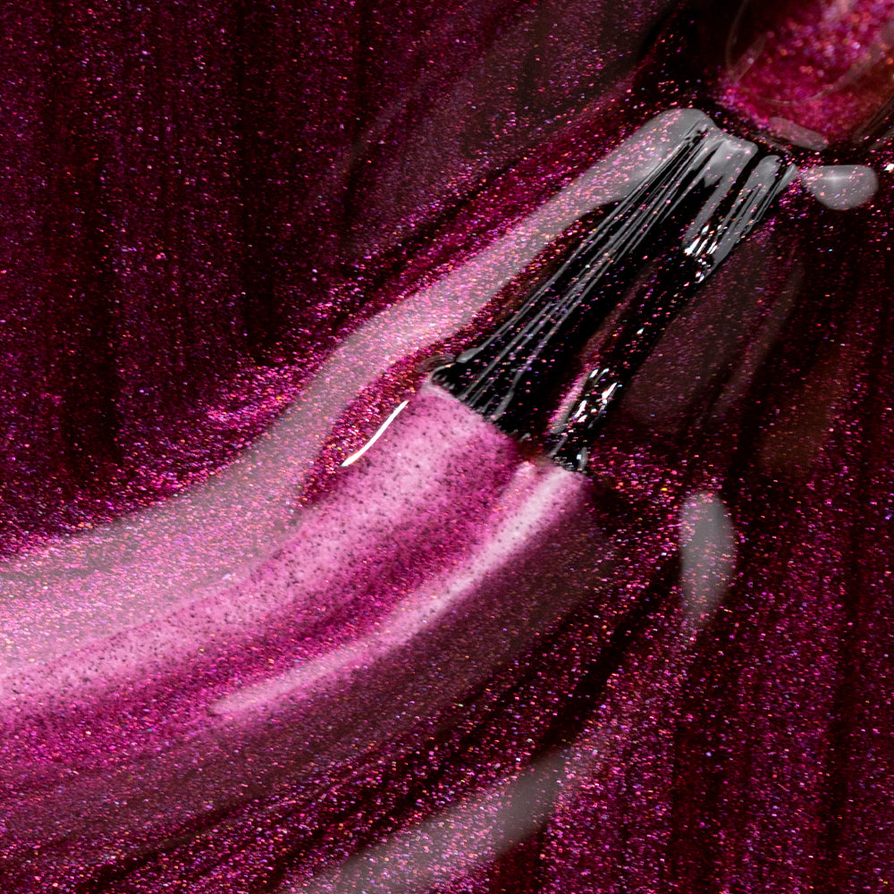 Esmalte semipermanente Cat Eye Velvet Purple #300