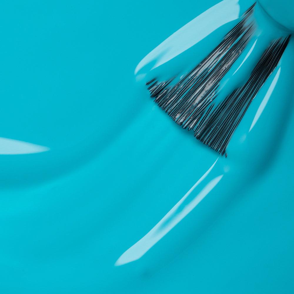 Esmalte permanente SALTY BLUE #180