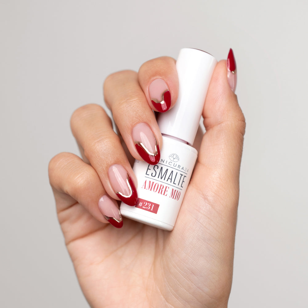 Esmalte semipermanente AMORE MIO #231