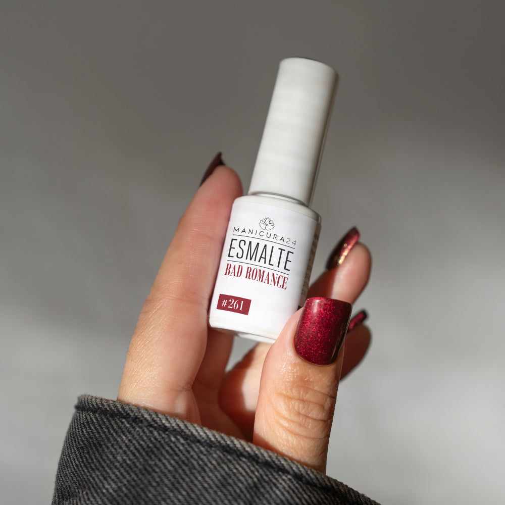 Esmalte permanente BAD ROMANCE #261