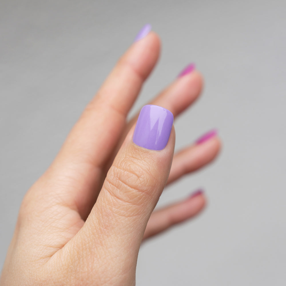 Esmalte semipermanente LAVENDER ESSENCE #090