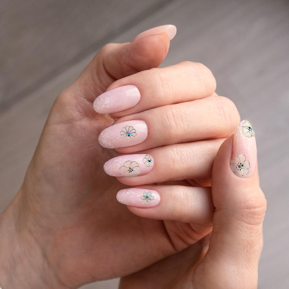 Nailart Sticker – Golden Bloom