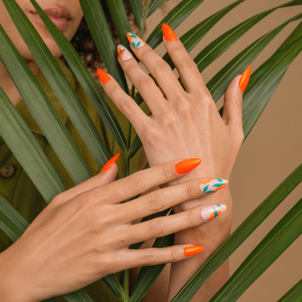 Esmalte permanente ORANGE BITE #230