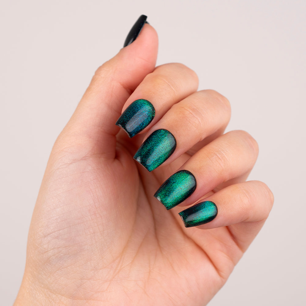 Esmalte semipermanente Cat Eye Velvet Emerald #301