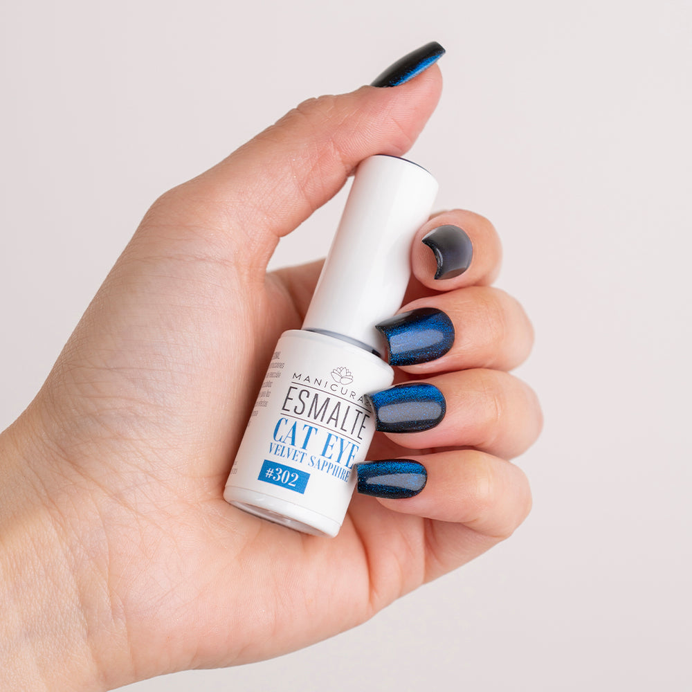 Esmalte semipermanente Cat Eye Velvet Sapphire #302