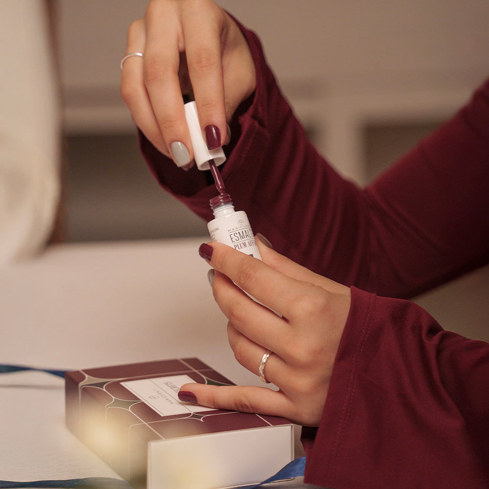 Esmalte permanente PLUM AFFAIR #072