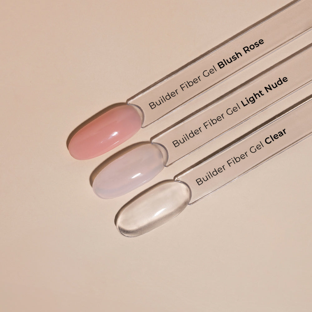 Muestrario de geles constructor fiber gel en tonos blush rose, light nude y clear para uñas.