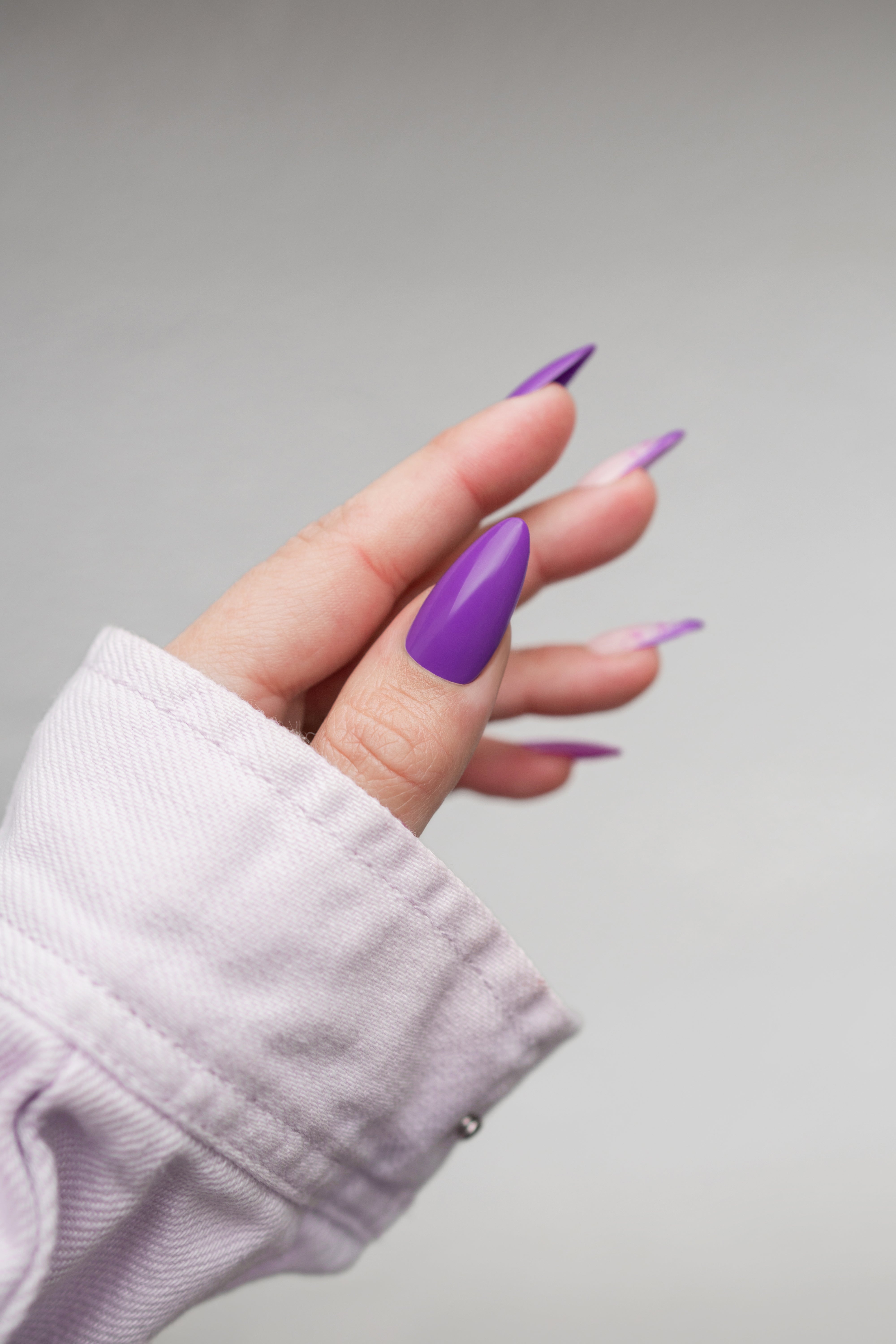 Esmalte semipermanente HER VOICE #091