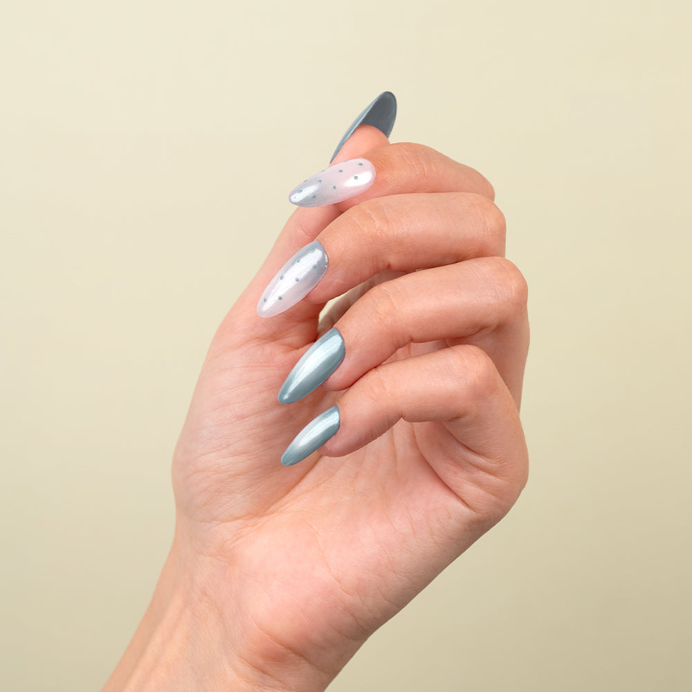Esmalte semipermanente MISTY BLUE #184