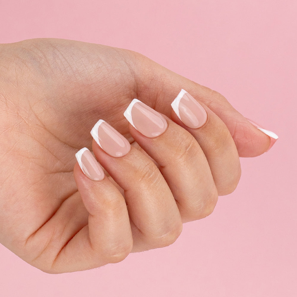 Esmalte semipermanente XTREME WHITE (pincel fino) #002